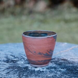 Marbled stoneware cups