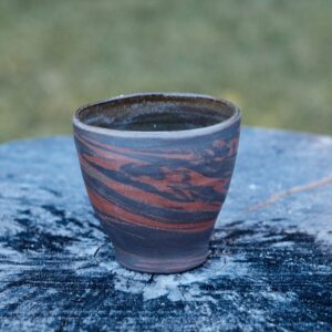 Marbled stoneware cups