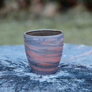 Marbled stoneware cups
