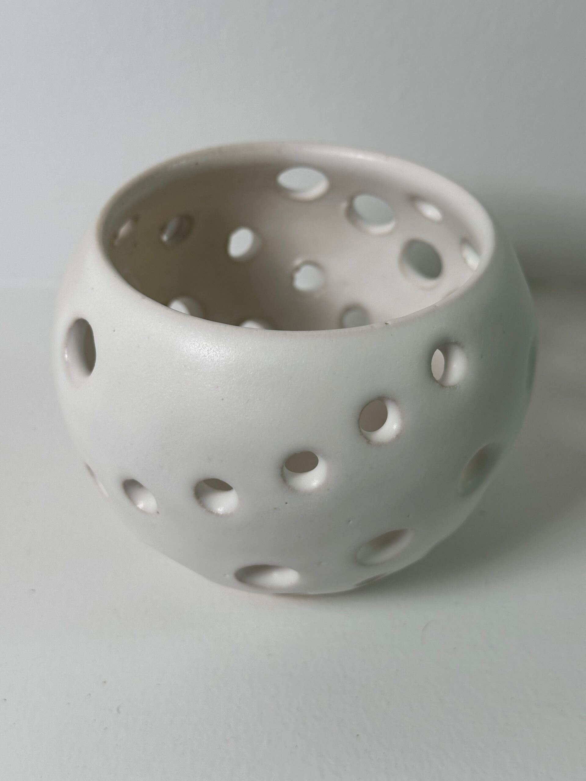 Draycott Stoneware Candle Holder - Image 2