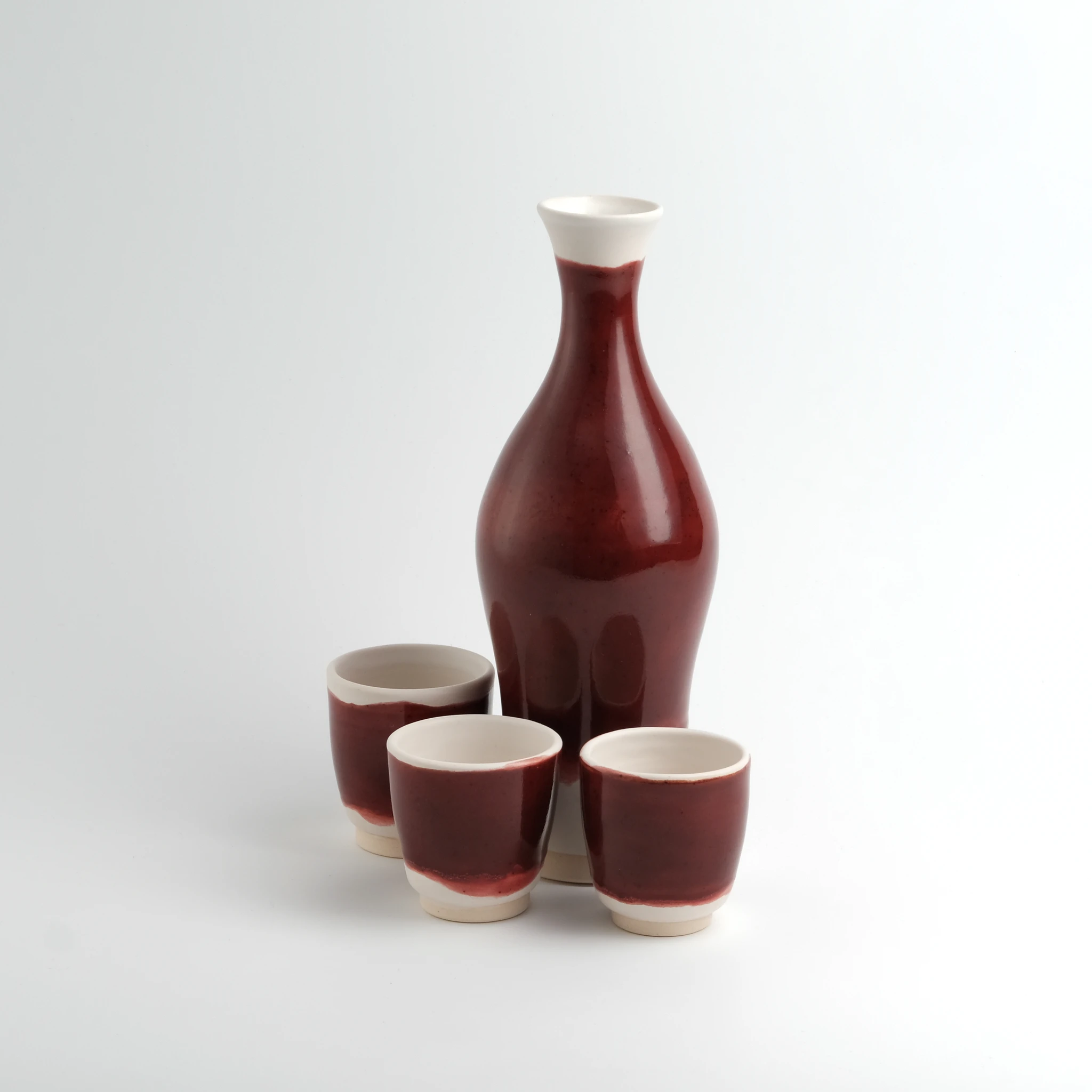 Curvaceous Stoneware Bottle with 3 Tumblers/Cups