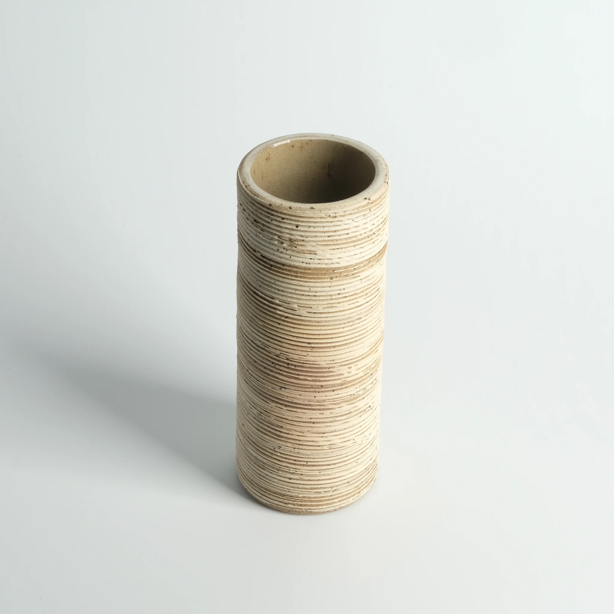 Straight Ribbed Vase